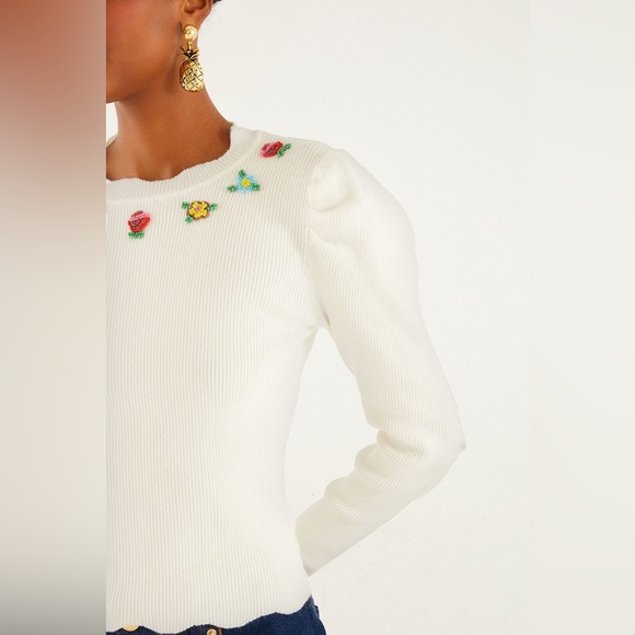 FARM Rio Sweaters - Farm Rio: Off-White Flower Embroidery Knit Top